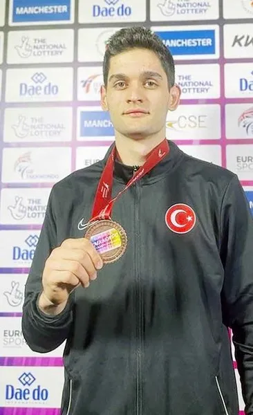 Milli tekvandocu Taha Biçer, Avrupa’da altın madalya kazandı!