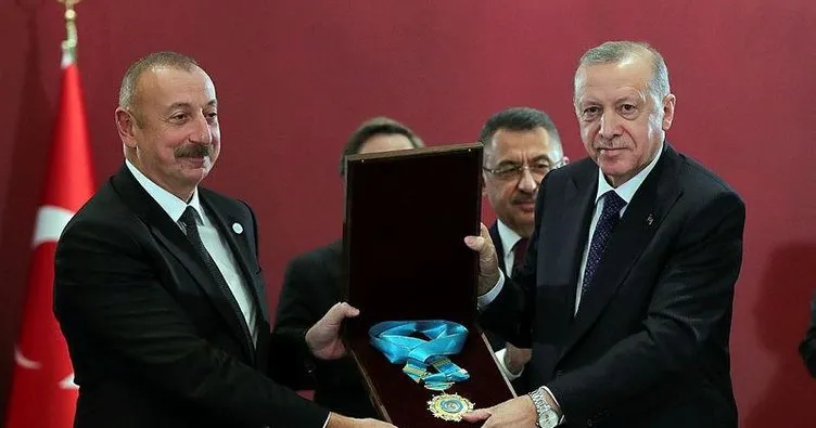 Başkan Erdoğan, Aliyev’e Türk Dünyası Ali Nişanı takdim etti