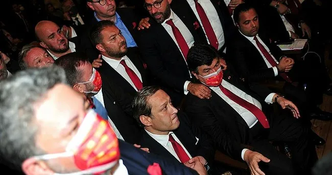 Galatasaray'ın 38. başkanı Burak Elmas'ın listesinde kimler var?