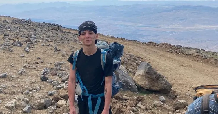 Ağrı Dağı’nda kaybolan dağcı 4 bin 200 metrede bulundu