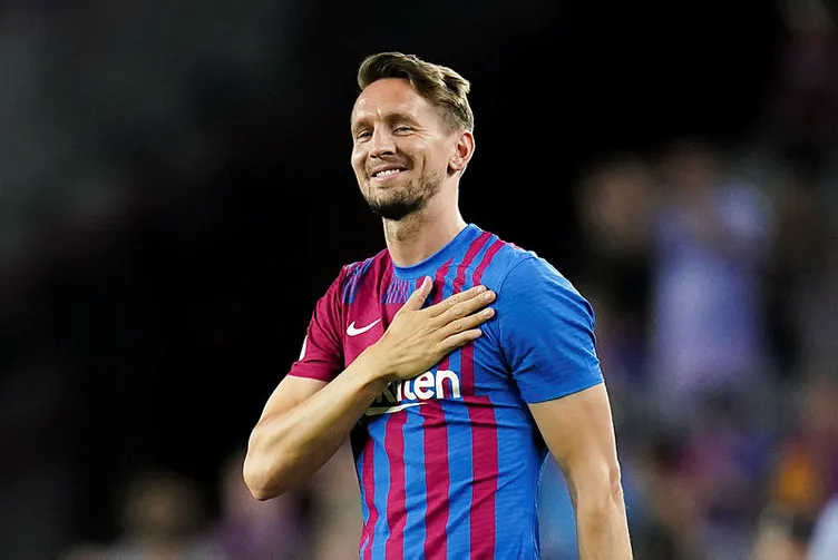 Barcelona’da ayrılık depremi! Xavi Hernandez biletlerini kesti tam 9 dünya yıldızı satış listesinde…