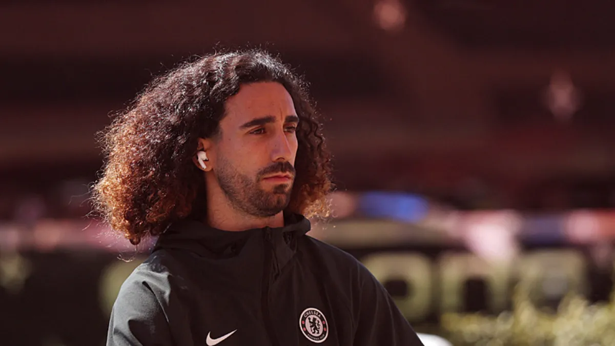 Real Madrid forması giyen Marc Cucurella