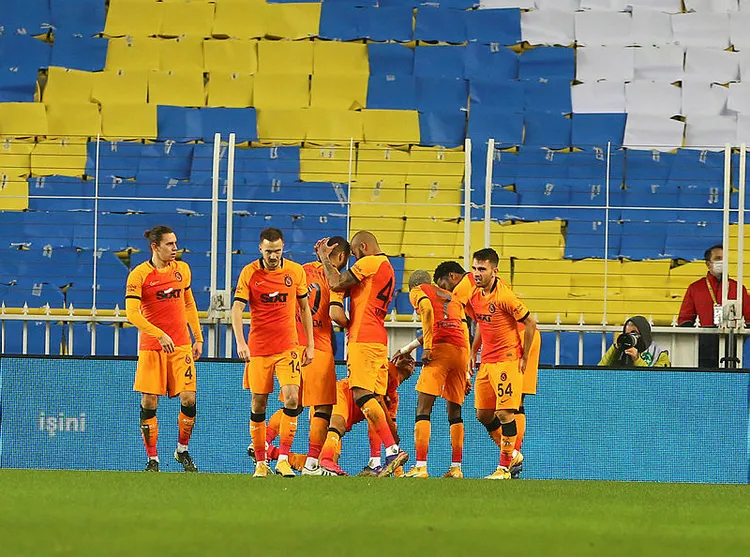 galatasarayin-rizespor-karsisindaki-muhtemel-11i-1616149918945.jpg