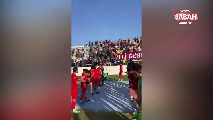 Yeşil sahada sürpriz evilik teklifi