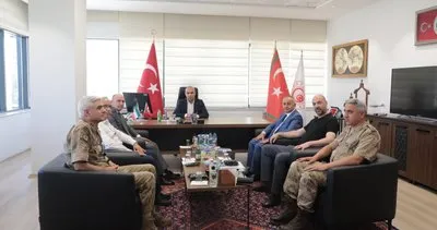 Ağrı Valisi Koç, Gürbulak Sınır Kapısında güvenlik değerlendirmesi yaptı #agri