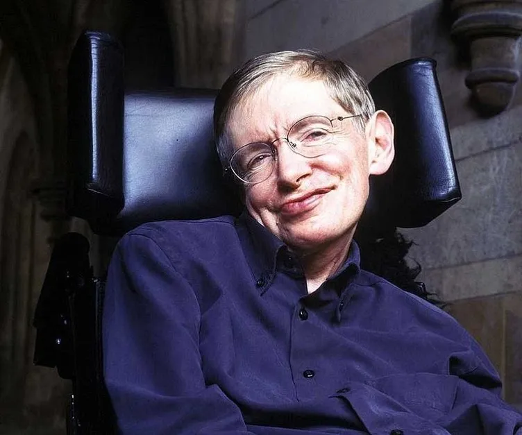 Stephen Hawking’ten korkutan açıklama