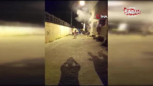 İzmir'de bir evde patlama! Panikleyen adam balkondan atladı | Video