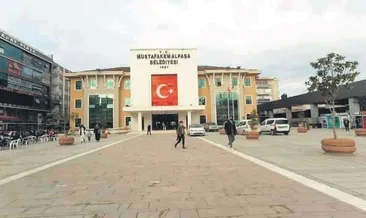 Sözünü unuttu parsel parsel satıyor