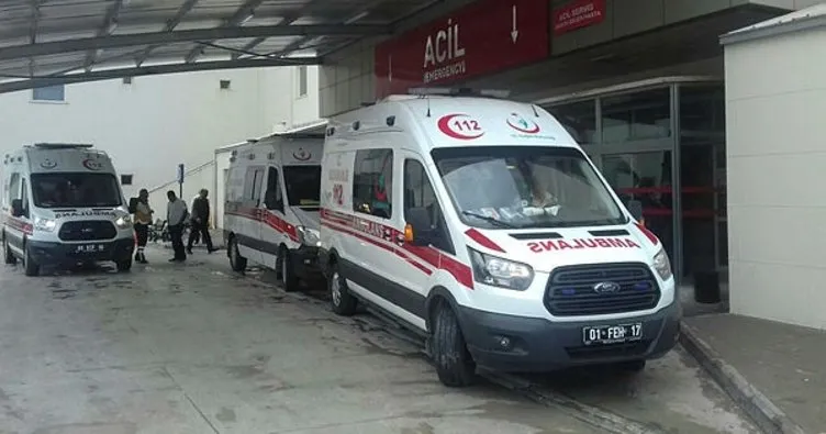 Adana’da öğrenci servisi devrildi: 16 yaralı