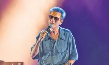 Eylül konserleri Teoman ile başladı