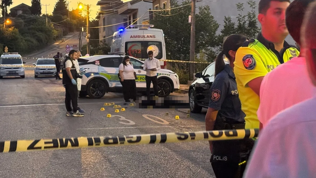 Baba-oğlu sokak ortasında katletti: Yaşlı adamdan pes dedirten savunma! 'Para için değil...'