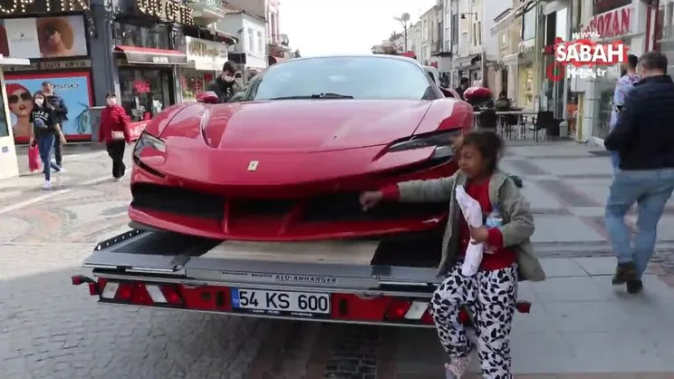 Görenler hemen telefona sarıldı...Edirnelilerin ‘Ferrari’ ile imtihanı: 10 numara 5 yıldız | Video