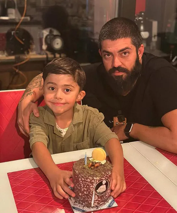 7 yaşındaki oğlunu vurup kendini eve kilitlemişti: Cani baba tutuklandı!