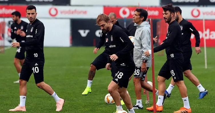 Beşiktaş’ta Genk maçının hazırlıkları sürüyor