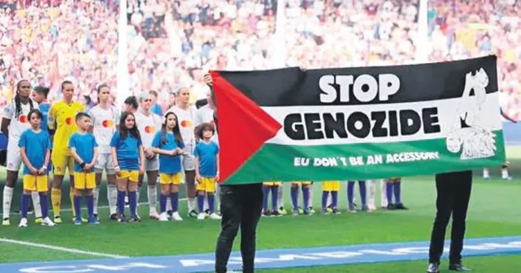 Kadınların finalinde filistin’e destek