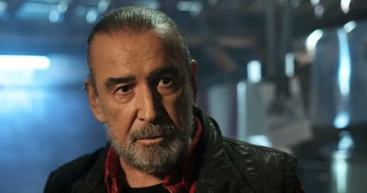 İzleyici Yalnız Kurt’u bağrına bastı