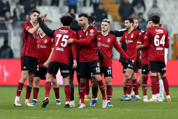 Son dakika Beşiktaş haberi: Beşiktaş transferde çılgına döndü! Kartal 3 yıldıza birden talip oldu...