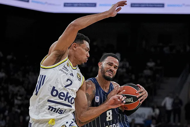 son-dakika-haberi-euroleaguede-turk-derbisinde-kazanan-fenerbahce-beko-1761334942510.jpeg