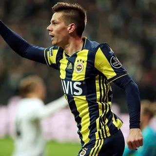 Son dakika Fenerbahçe transfer haberleri! Fenerbahçe'den gitmesi için baskı yapılıyor ama...