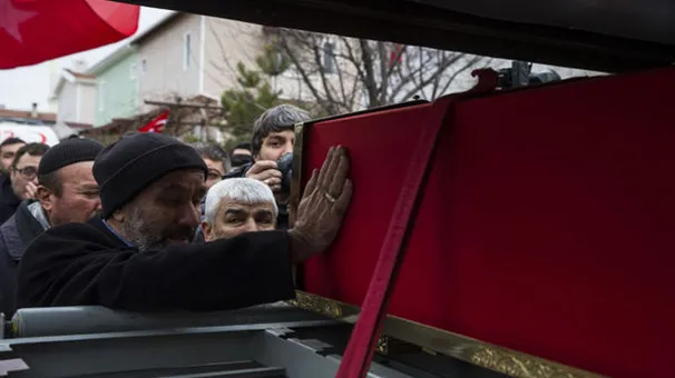 Afrin şehidi Astsubay Özalkan son yolculuğuna uğurlandı-2