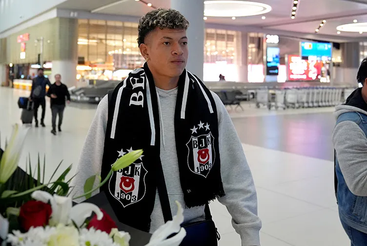 Son dakika Beşiktaş haberi: Elan Ricardo için flaş itiraf! Reddettiği İngiliz kulübünü eski hocası açıkladı…