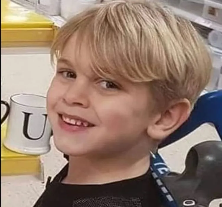 İngiltere fişini çekecekti! Zamanla yarışan aileden dikkat çeken karar: Türkiye’ye taşınması gündemde...