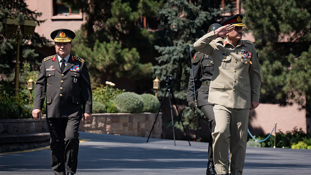 Genelkurmay Başkanı, Pakistan Savunma Kuvvetleri Komutanı ile görüştü! Genelkurmay Başkanı, Pakistan Savunma Kuvvetleri Komutanı ile görüştü!