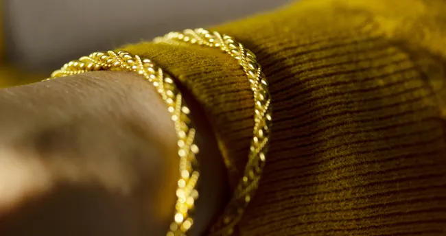 ruyada bilezik takmak ne anlama gelir ruyada koluna altin bilezik takmak anlami nedir ne demek ruya tabirleri haberleri ruyada bilezik takmak ne anlama gelir ruyada koluna altin bilezik takmak anlami nedir ne demek ruya tabirleri haberleri