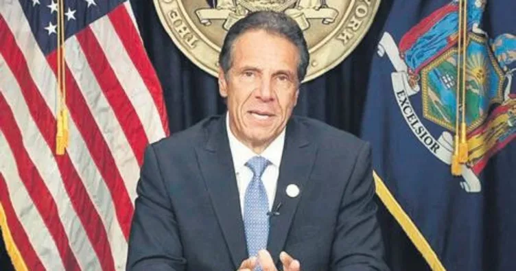 New York Valisi Cuomo istifa etti