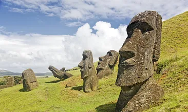 Tarihin en büyük gizemi çözüldü: Moai heykellerinin ardındaki o sır...