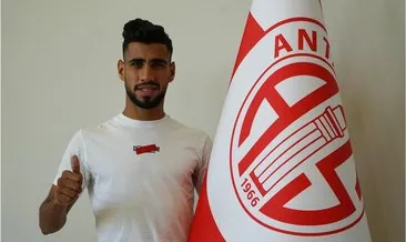 Antalyaspor Cezayirli golcü Houssam Ghacha’yı transfer etti