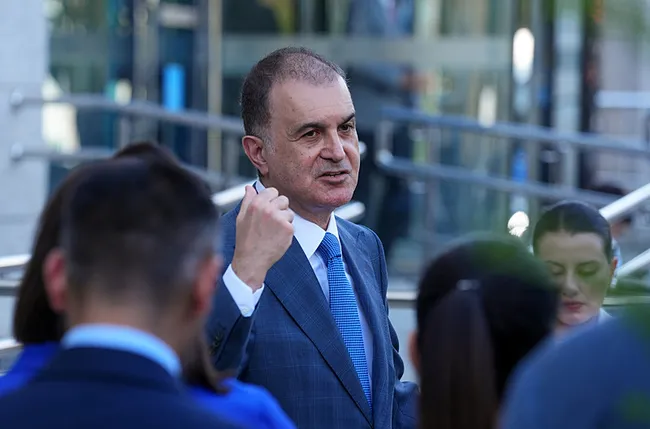 ak-parti-sozcusu-omer-celik-sahtecilik-yapan-kim-varsa-sokup-atacagiz-1754505222724.jpeg AK Parti Sözcüsü Ömer Çelik: Sahtecilik yapan kim varsa söküp atacağız