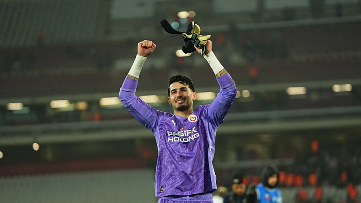 Galatasaray-Fenerbahçe derbisinde gözler kalecilerde! – Son Dakika Spor Haberleri Galatasaray-Fenerbahçe derbisinde gözler kalecilerde! – Son Dakika Spor Haberleri