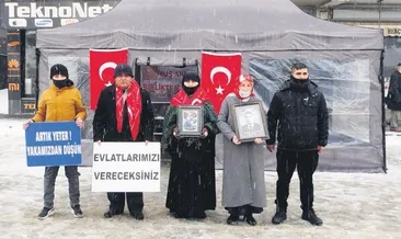 Aileler kar-kış demeden nöbette