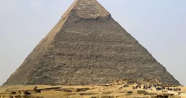 Piramitleri uzaylılar mı yaptı? Büyük sır nedir?