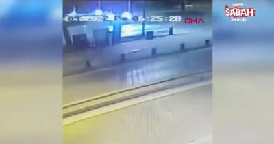 Görüntüler ortaya çıktı! Samsun’daki Atatürk Anıtı’na yapılan çirkin saldırı anı güvenlik kamerasında | Video