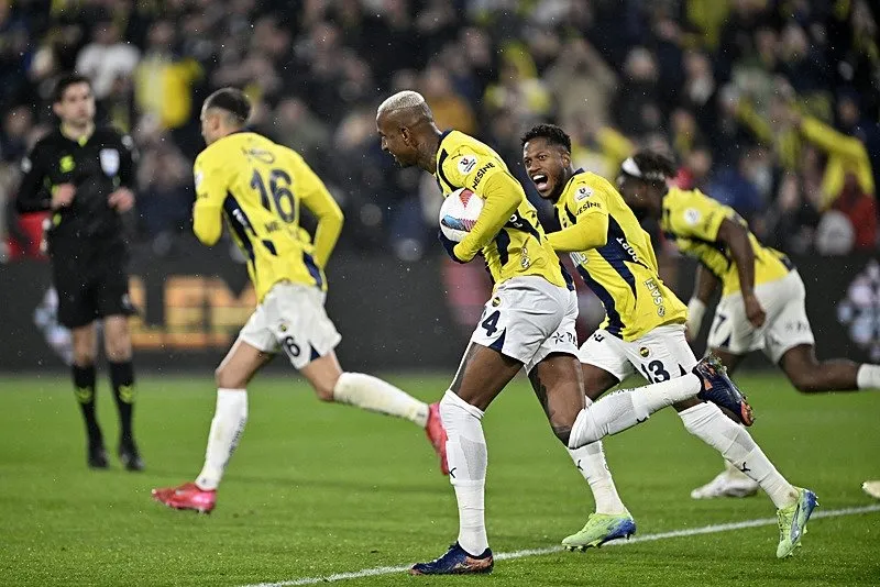 Fenerbahçe'den 4 dev transfer hamlesi! Şampiyonlar Ligi'ne rüya kadro...