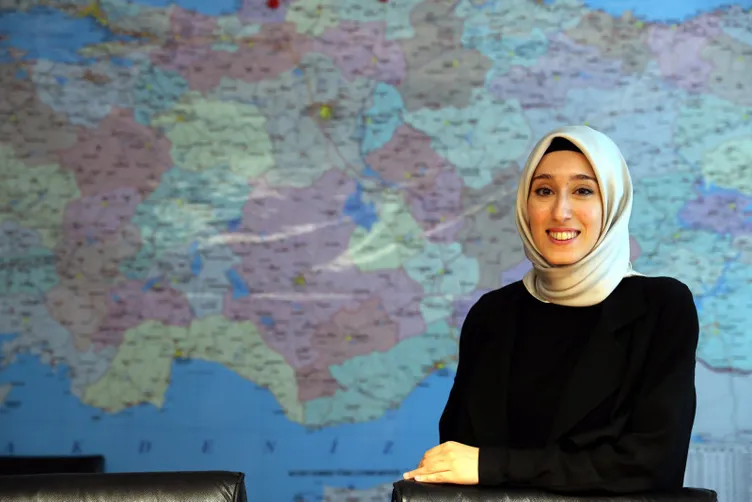 TBMM’nin en genç milletvekili saplantılı mesajlara maruz kaldı