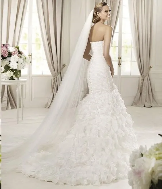 Bu yıl moda olan gelinlik modelleri