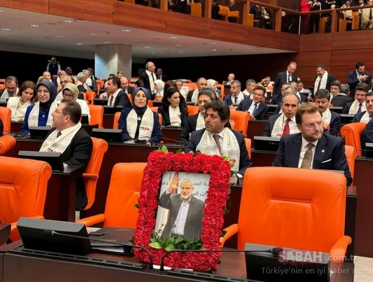TBMM’deki tarihi oturumda anlamlı görüntü: Şehit İsmail Haniyye unutulmadı
