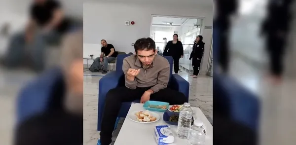 amasyadaki-bakimevinde-supheli-olum-otizmli-gencin-ailesinden-iskence-iddiasi-yemek-vermeyip-darp-ediyorlardi-1786788501169.jpeg