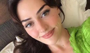 Eşsiz güzelliğiyle baş döndüren Esra Bilgiç siyahlar içinde sosyal medyayı salladı!