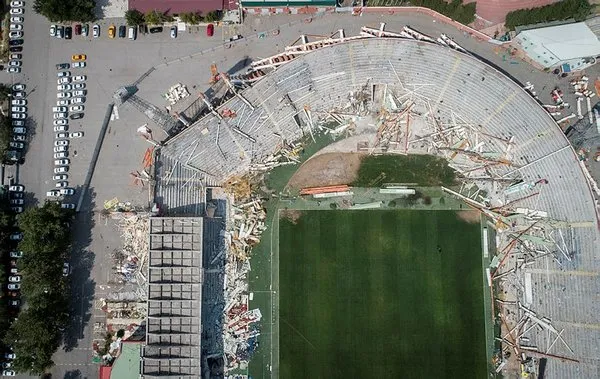 Ankara 19 Mayıs Stadı'nın yıkım işlemi sürüyor