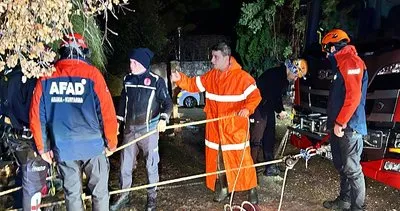 Antalya’da otomobil falez kayalıklarından denize uçtu #antalya