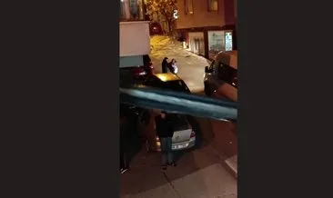 Sokak ortasında kadına şiddet: Elleri cebinde izlediler!