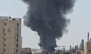 İran’da petrol rafinerisi alevler içinde kaldı: Duman bulutu gökyüzünü kapladı