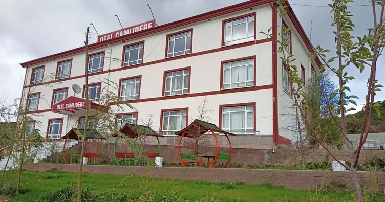 Hem otel hem servis hizmeti