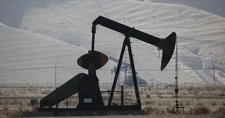 Petrol 100 doları aştı