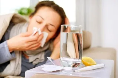 Farenjit sorunu olanlar günde 2 kere gargara yapın