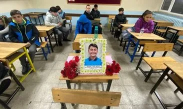Derste fenalaşıp hayatını kaybetmişti! Mehmet Eren Başar okulunda anıldı #duzce Derste fenalaşıp hayatını kaybetmişti! Mehmet Eren Başar okulunda anıldı #duzce